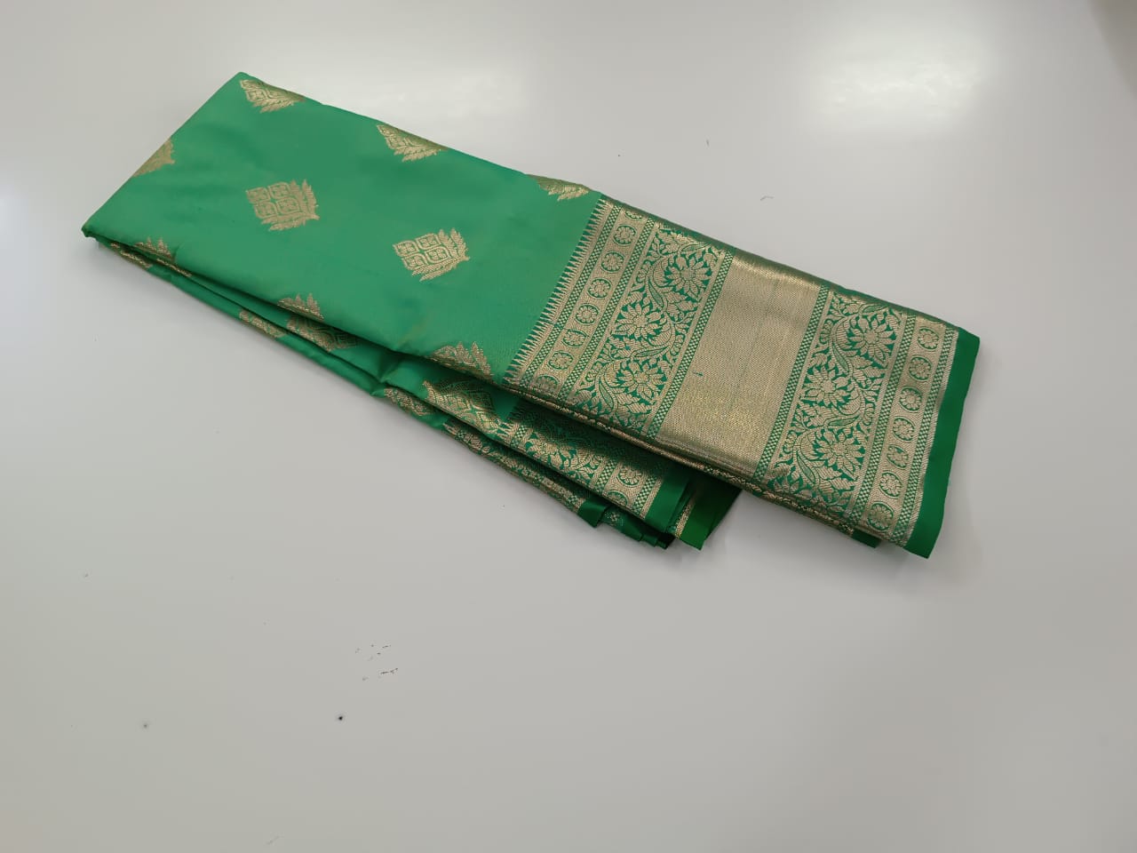 Kanjivaram Butta Saree