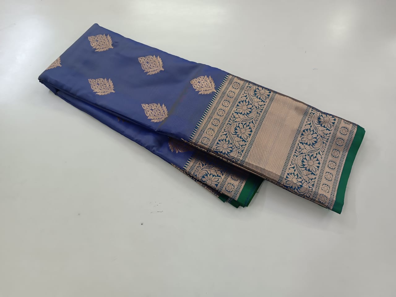 Kanjivaram Butta Saree