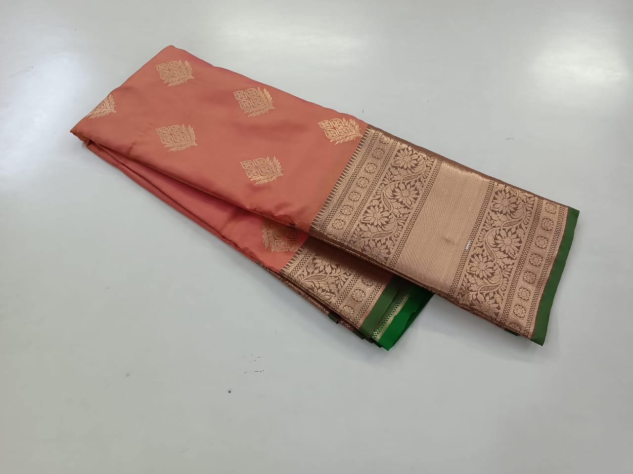 Kanjivaram Butta Saree